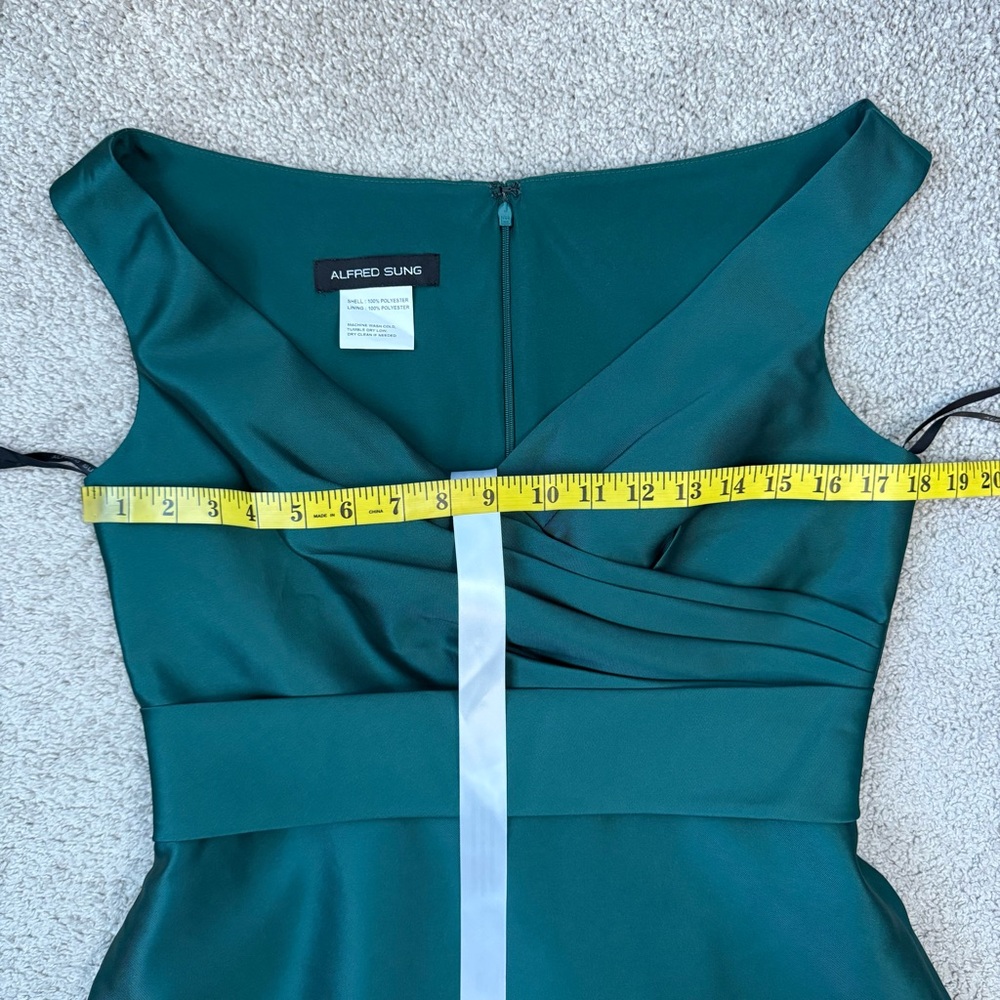 ALFRED SUNG Emerald Green Off-Shoulder Maxi Dress - Picture 5 of 7